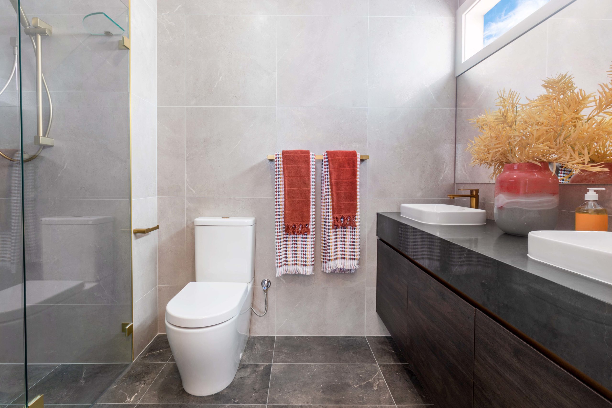 Hudson Homes Sydney Leppington Living Display Bathroom Double Storey